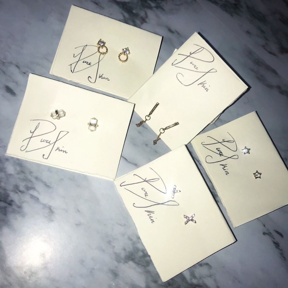 Bundle Pure Skin earrings collection.